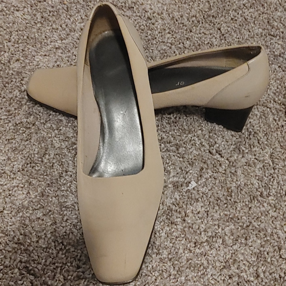 Women work shoe